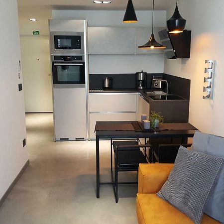 Apartman Vip, With Free Garage Parking Пула Экстерьер фото