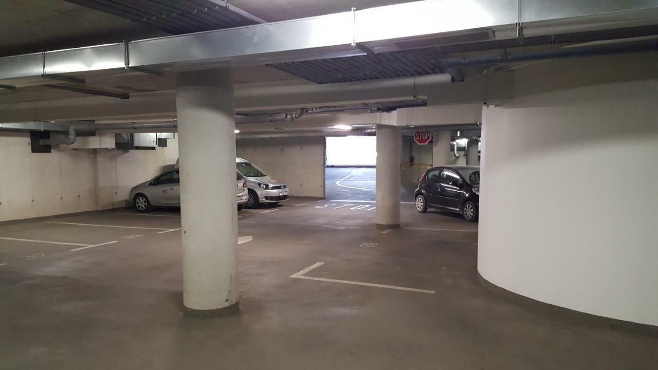 Apartman Vip, With Free Garage Parking Пула Экстерьер фото