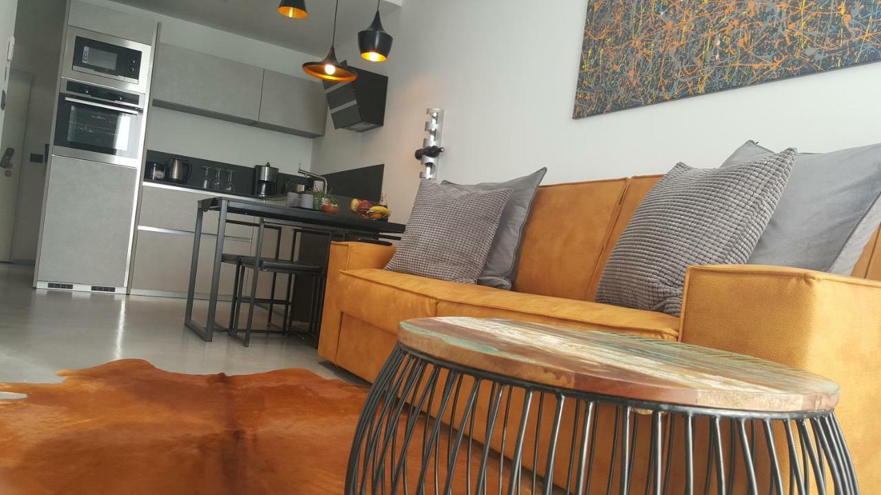 Apartman Vip, With Free Garage Parking Пула Экстерьер фото
