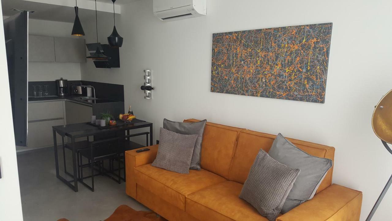 Apartman Vip, With Free Garage Parking Пула Экстерьер фото