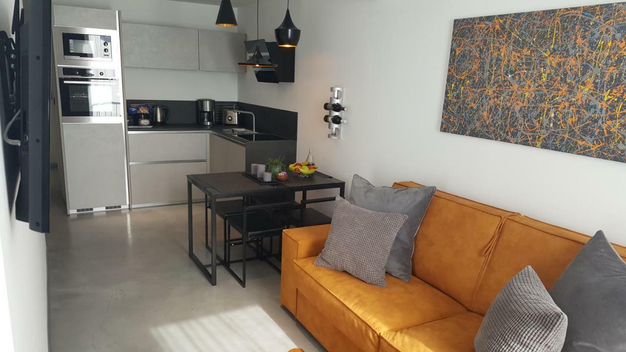 Apartman Vip, With Free Garage Parking Пула Экстерьер фото
