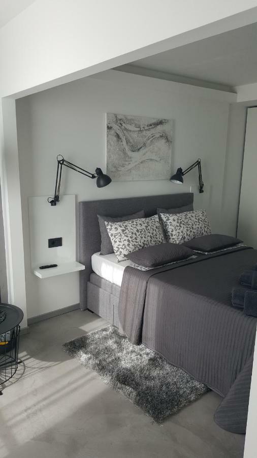 Apartman Vip, With Free Garage Parking Пула Экстерьер фото